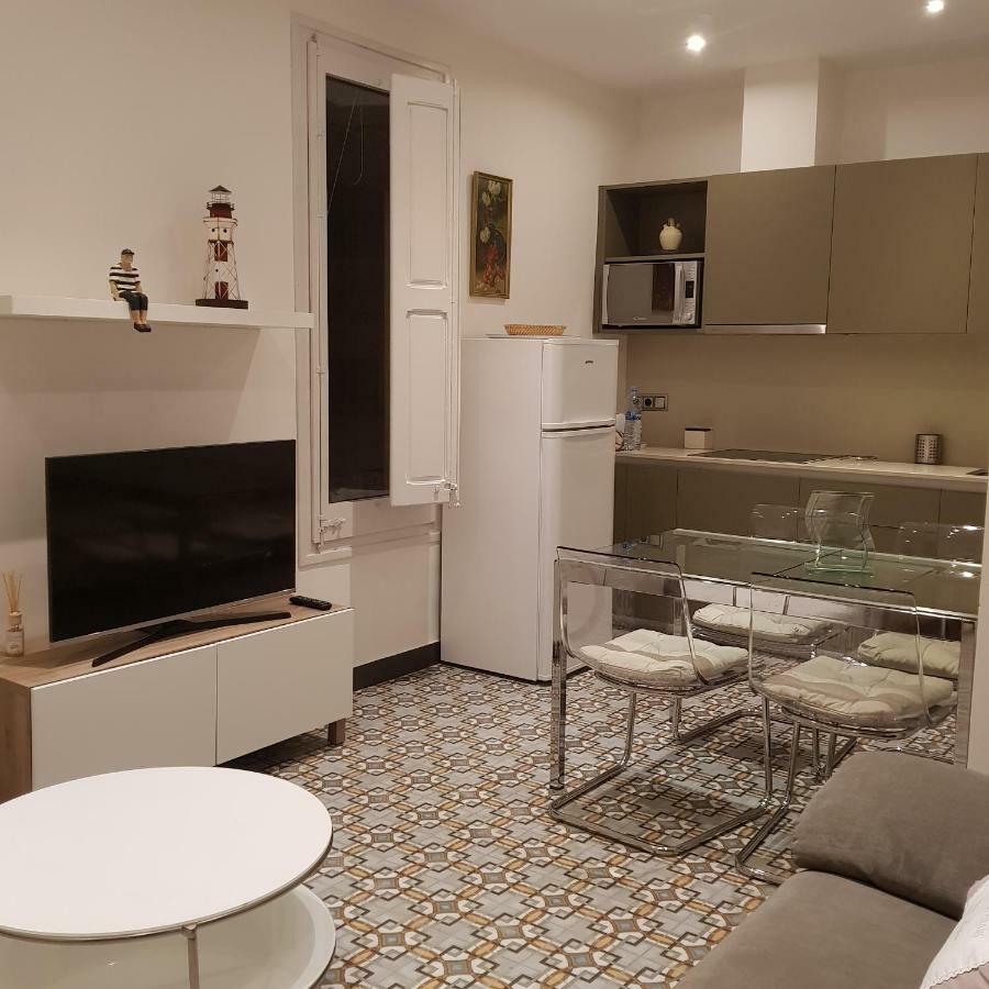 Apartamentos Nouvilas Portbou Zewnętrze zdjęcie