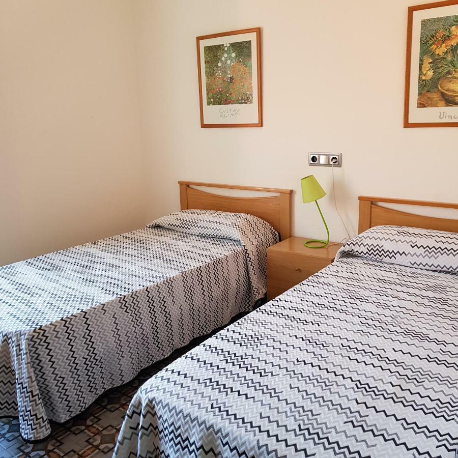 Apartamentos Nouvilas Portbou Zewnętrze zdjęcie